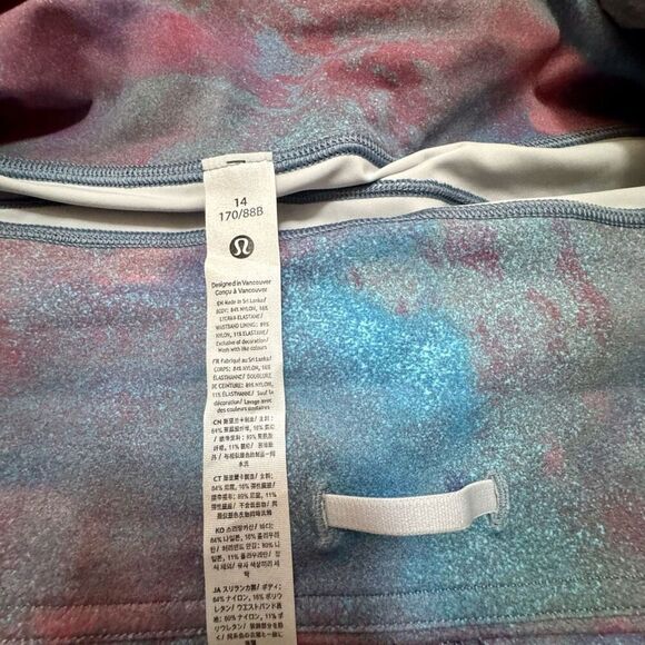 NWT Lululemon (14) Fast and Free HR 6” athletic running short bike short pockets - Picture 5 of 5